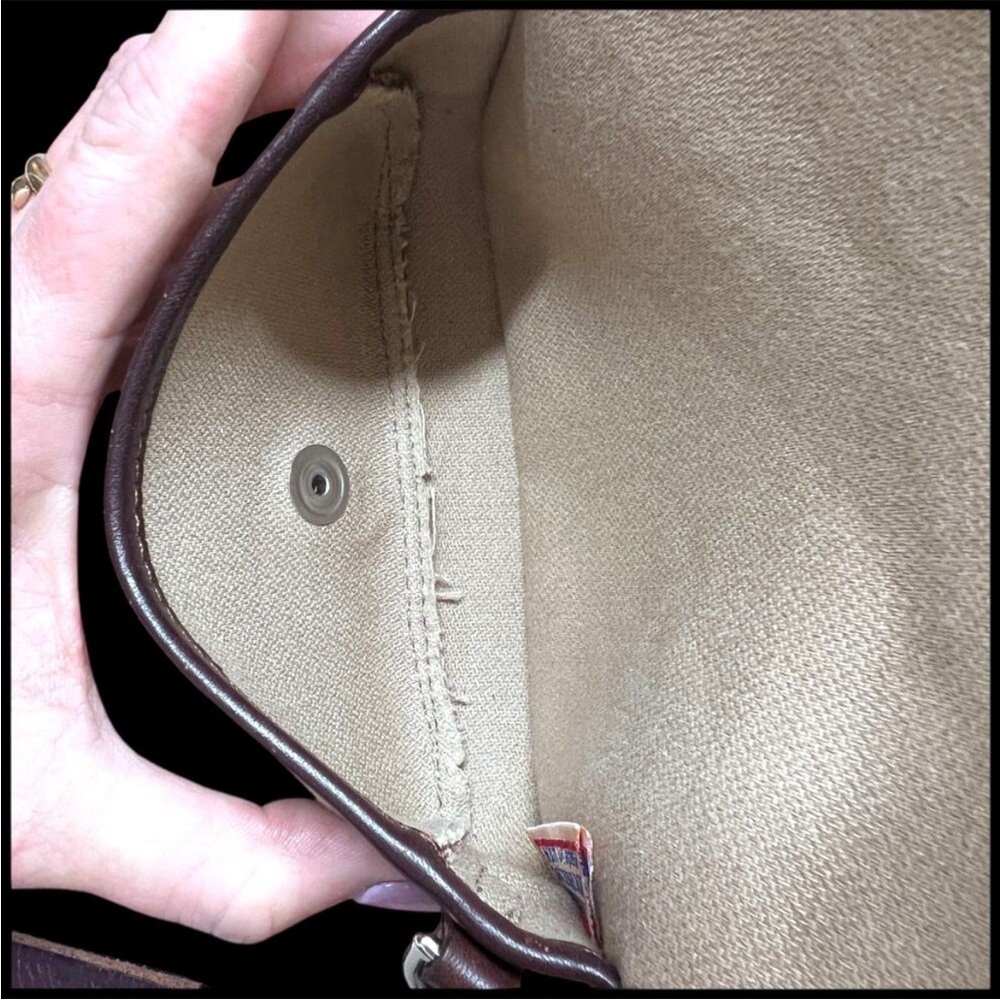 DOONEY AND BOURKE Flap Wristlet Leather Signature Logo Removable Strap DB142 - Picture 6 of 8